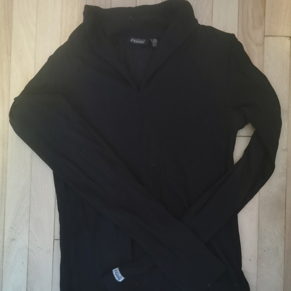 GianFranco Ferre XXS top long  sleeve - Picture 1 of 3